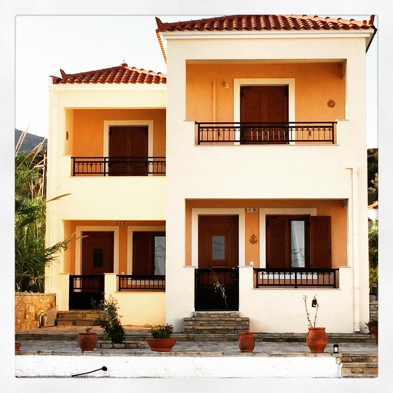 Anemos Apartments Marathókampos Exterior foto